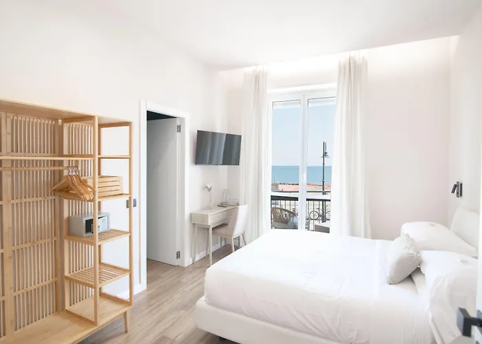 Albium Hotel